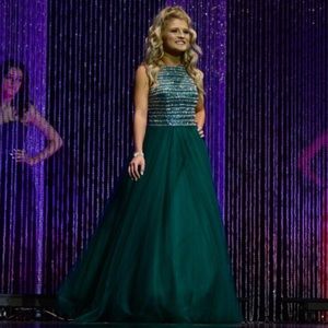 Size 2 Madison James emerald green dress